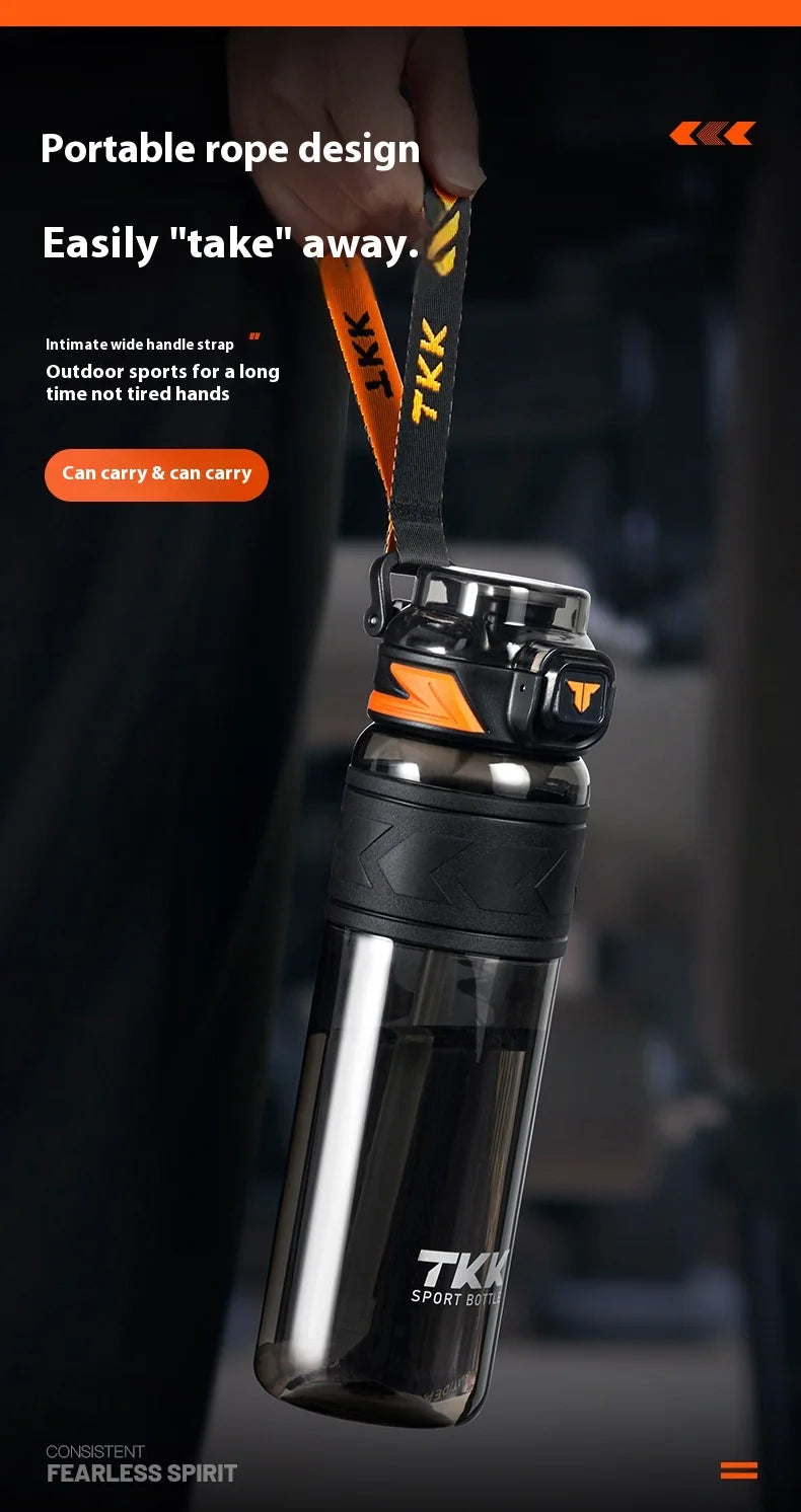 Sports Water Cup  Summer New Product: Large-Capacity Sports Water Cup  Student Straw Cup  One-Click Pop-Up Lid Plastic Cup