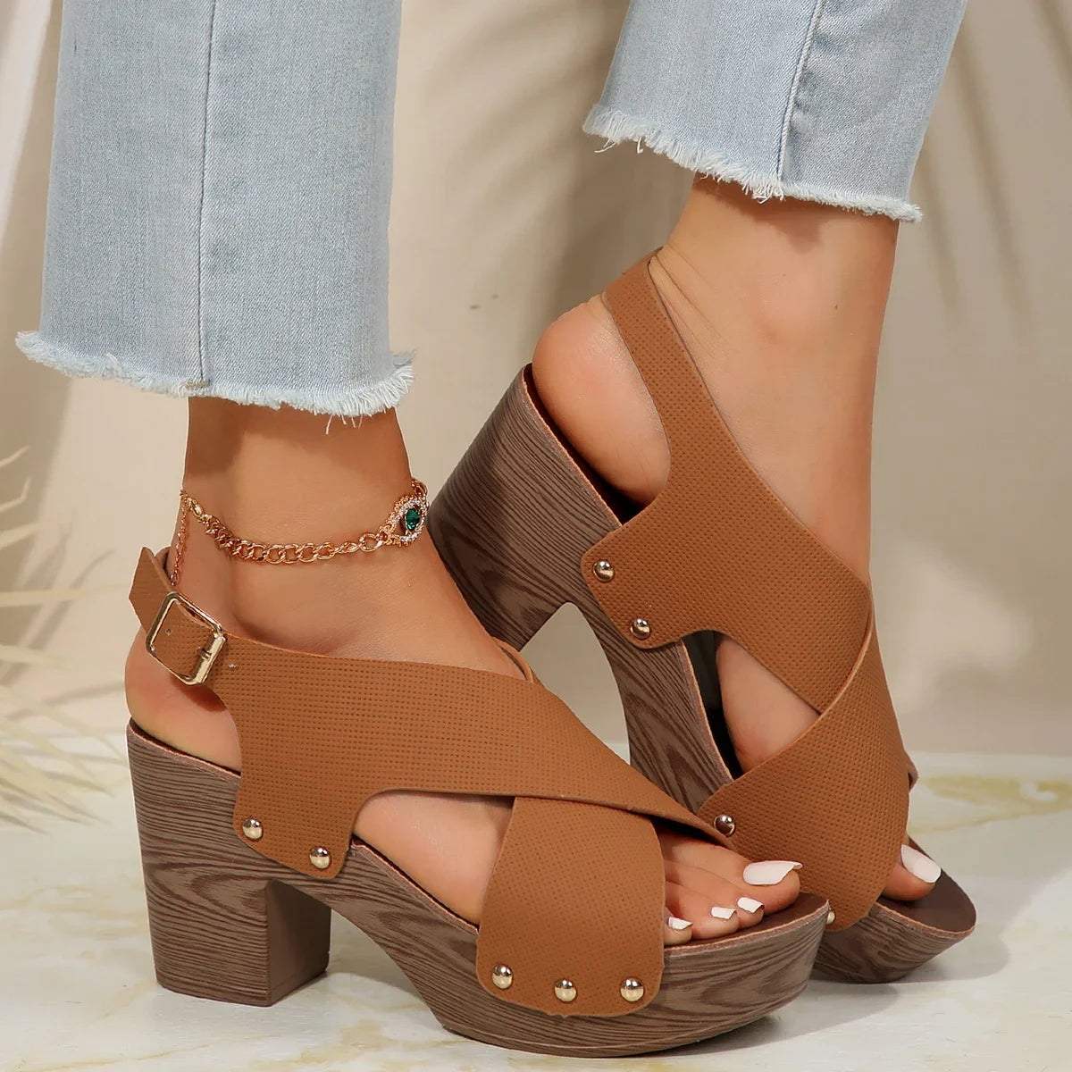 Sandal of Women British Style Rome Shoe Comfy Soft High Heels Summer Sandalias Metal Buckle Casual Slipper Wedge Platform Sandal