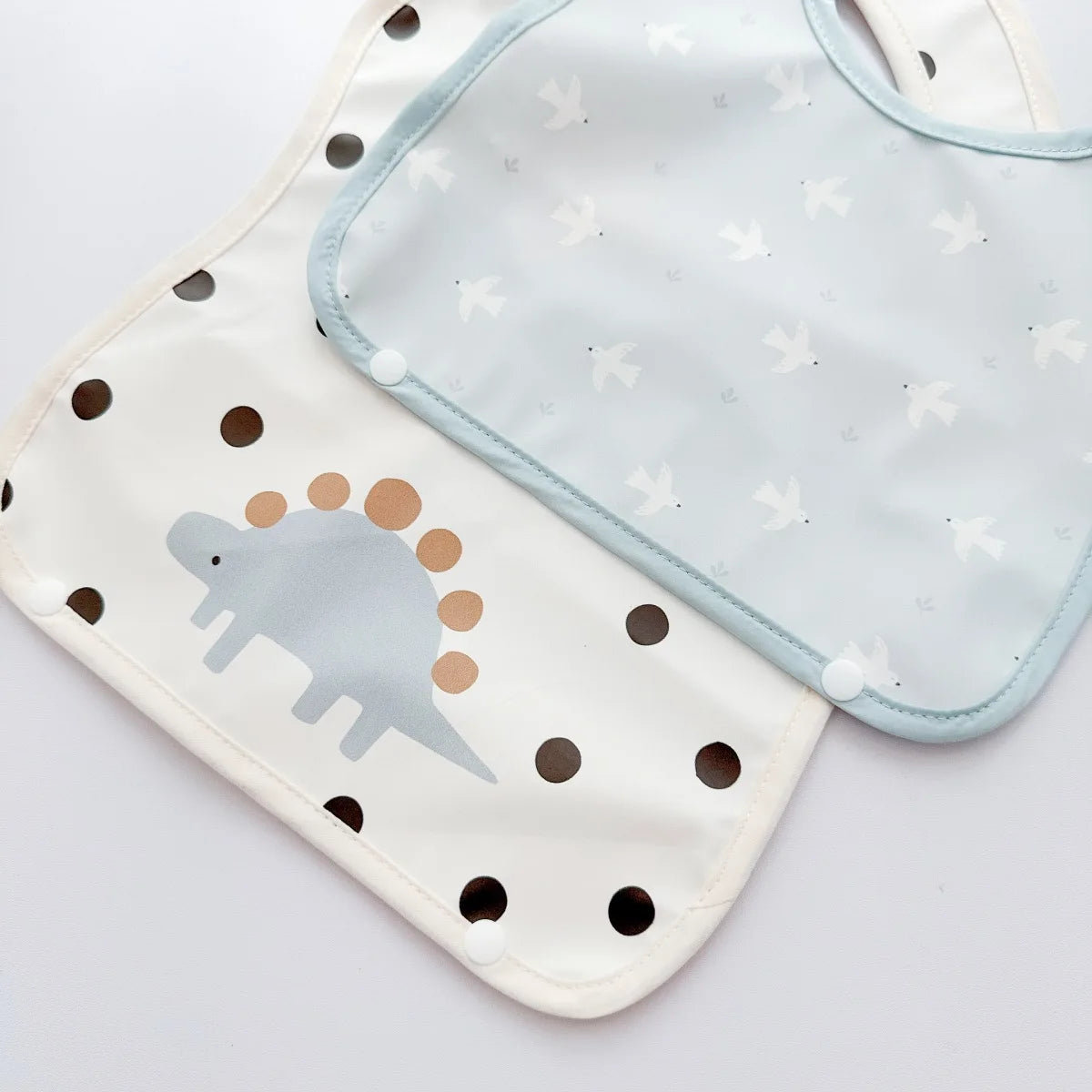 Children's Silicone Bib Baby Feeding Bibs for Newborn PU Soft removable Saliva Towel Waterproof  Dirt Proof Babies Accessories