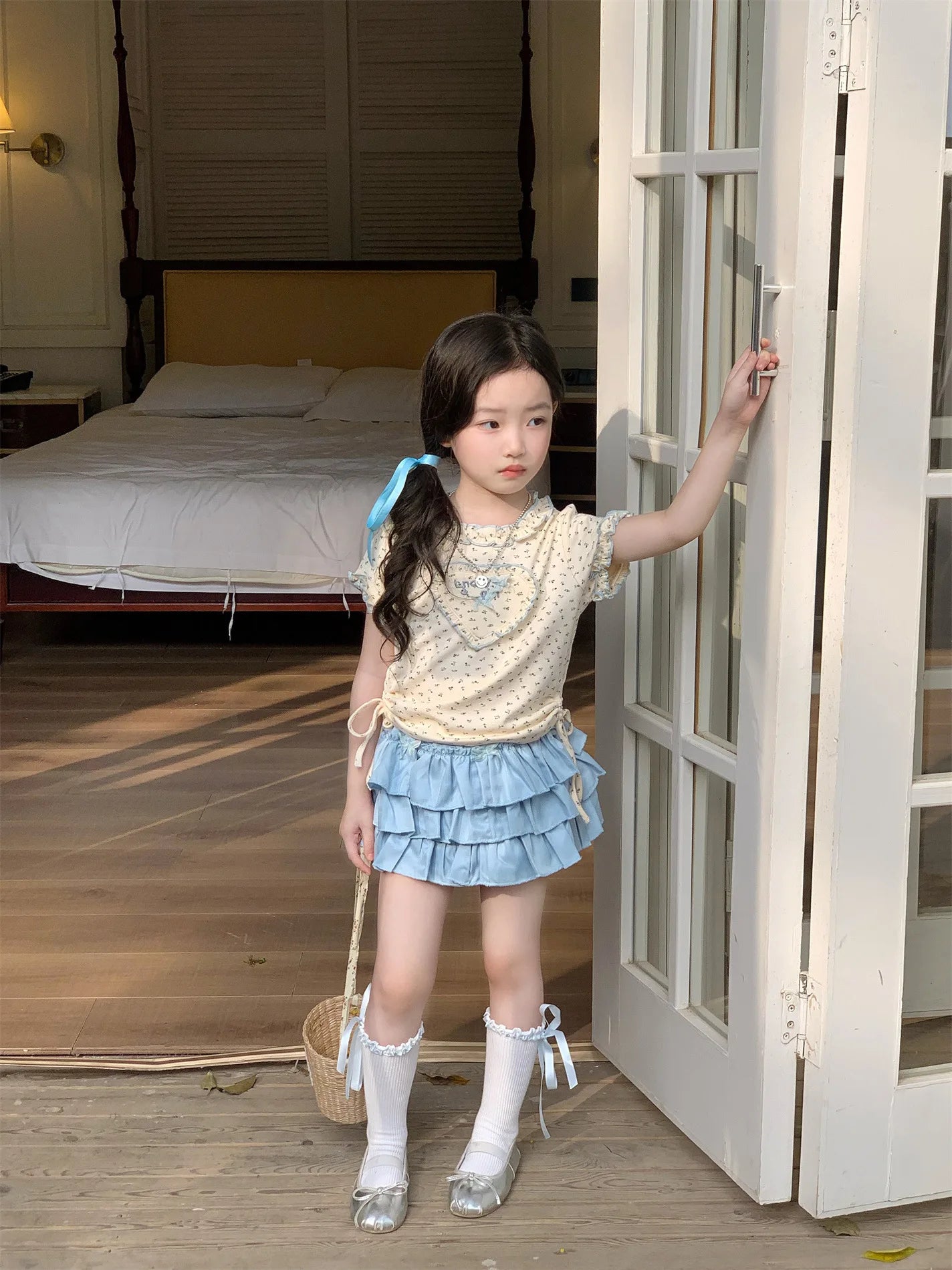 Baby Set 2025 Short Sleeved T-shirts New Summer Floral Top for Girls Solid Cake Skirt Two-piece Set