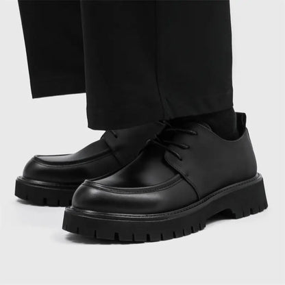 Men's Leather Shoes Black Round Toe Thick Sole Platform Male Casual Brogue Shoe Footwear Offer Designer Classic Original Retro