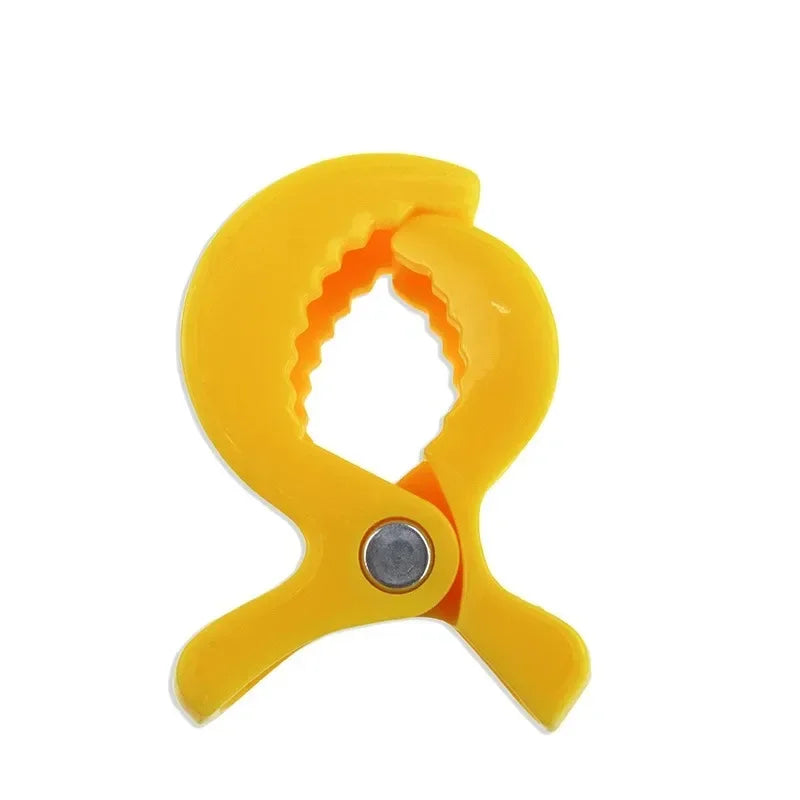 1-4Pcs Baby Stroller Clamp Alligator Clip Pram Peg Portable Stroller Hook Baby Car Seat Clips Toddler Baby Stroller Accessories