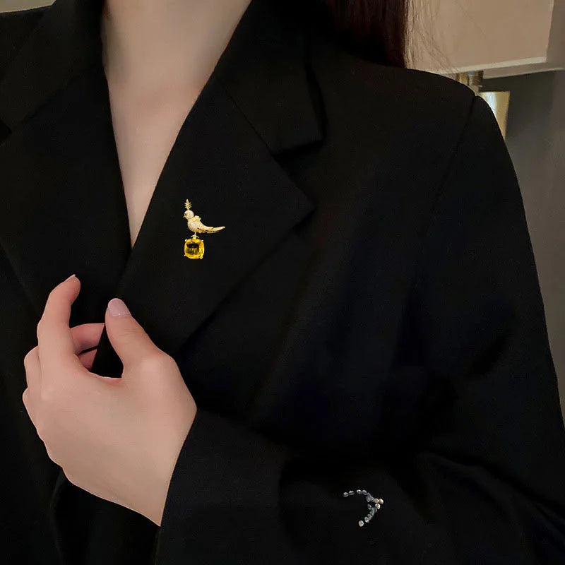 fashion crystal stone bird brooch women's mens coat accessories pins