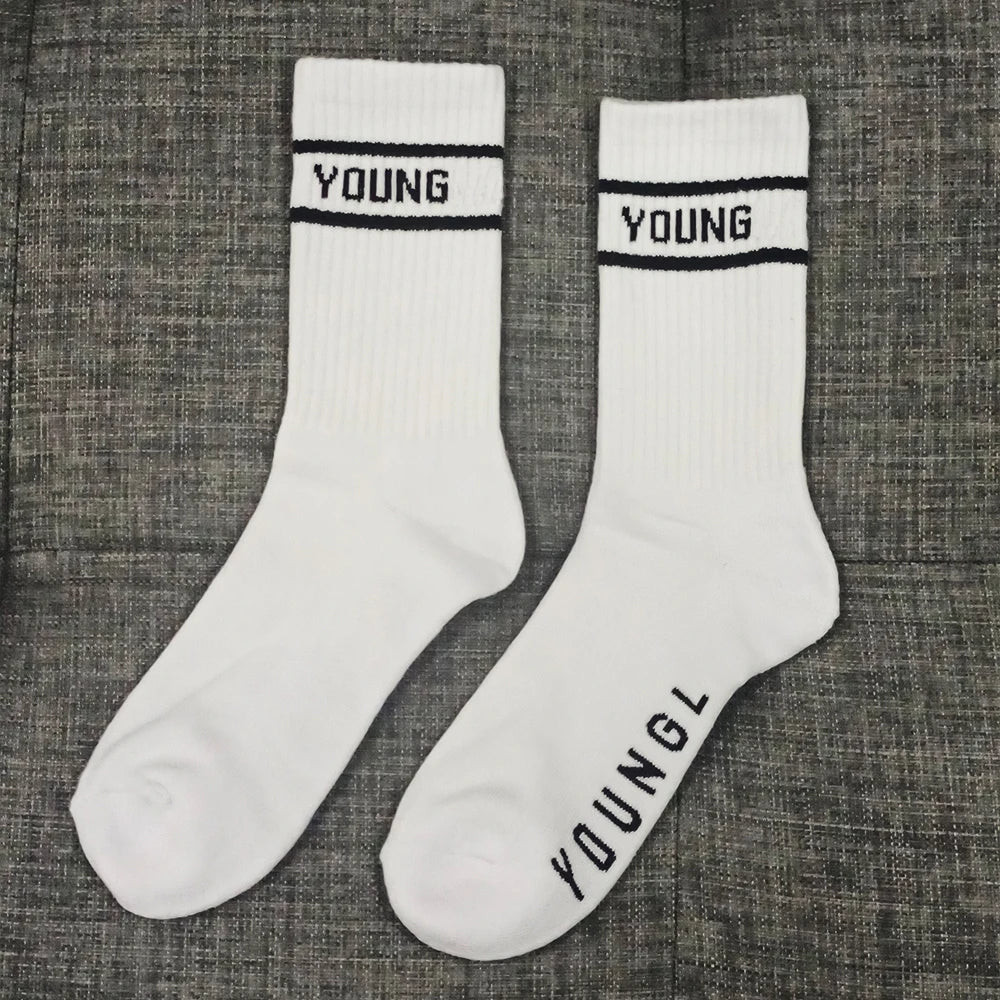Young Sports Socks Gym Hombre Long Socks 4-Pairs High Top Socks Unisex Fitness Workout Sock Soft Comfort Breathable Street Style