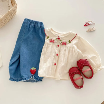 Girls Fashion Shirt 2025 New Spring Baby Korean Long Sleeve Shirt Children Spring Strawberry Peter Pan Collar Top