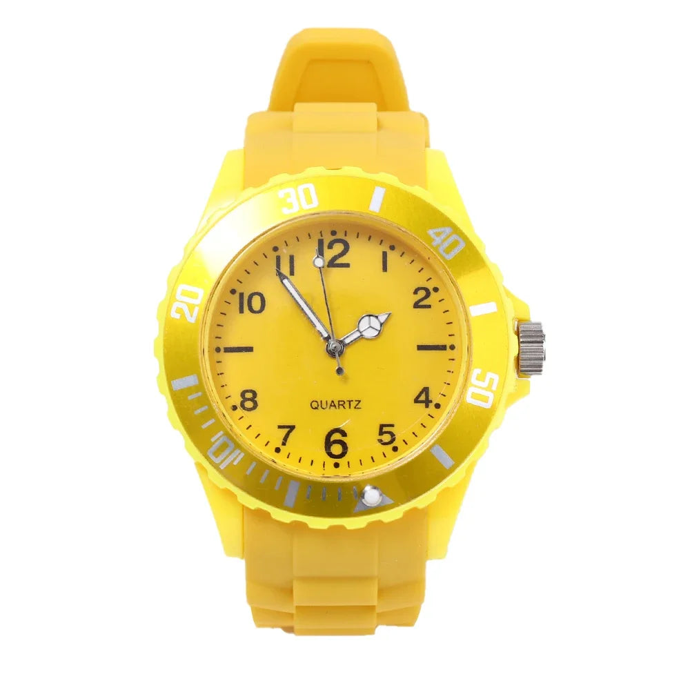 Fashion Casual Watches Silicone Lady Quartz Watch Student Female Classic Vintage Clock Electronic Student Couple WristWatches