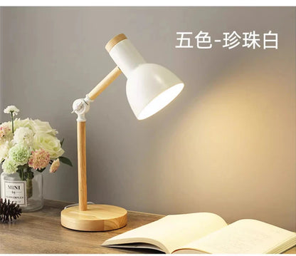 Nordic Decorative Eye Protection Small Table Lamp Modern Simple Cute Exquisite Bedroom Desk Bedside Lamp Girl Macaron Wood Lamp